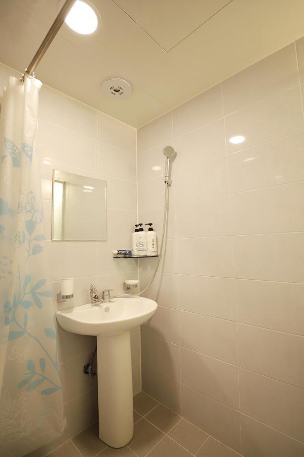 Stay Romantictrip_Hostel Gyeongju Eksteriør billede