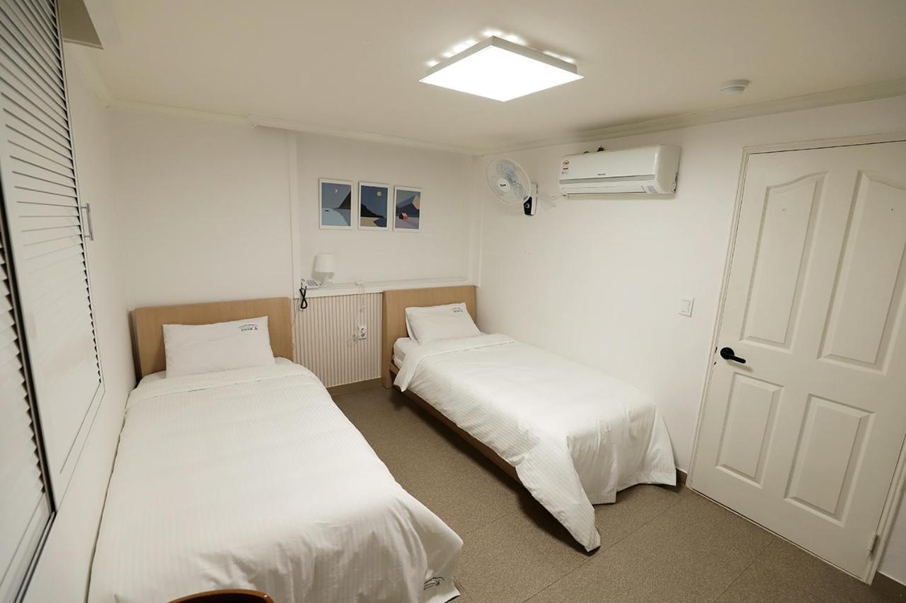 Stay Romantictrip_Hostel Gyeongju Eksteriør billede