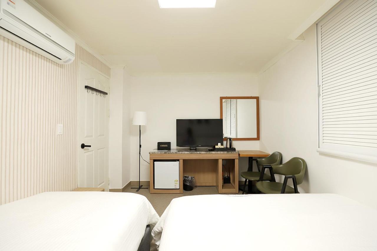 Stay Romantictrip_Hostel Gyeongju Eksteriør billede